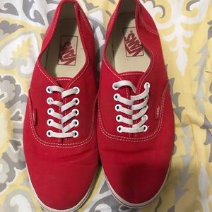 Vans (women’s)